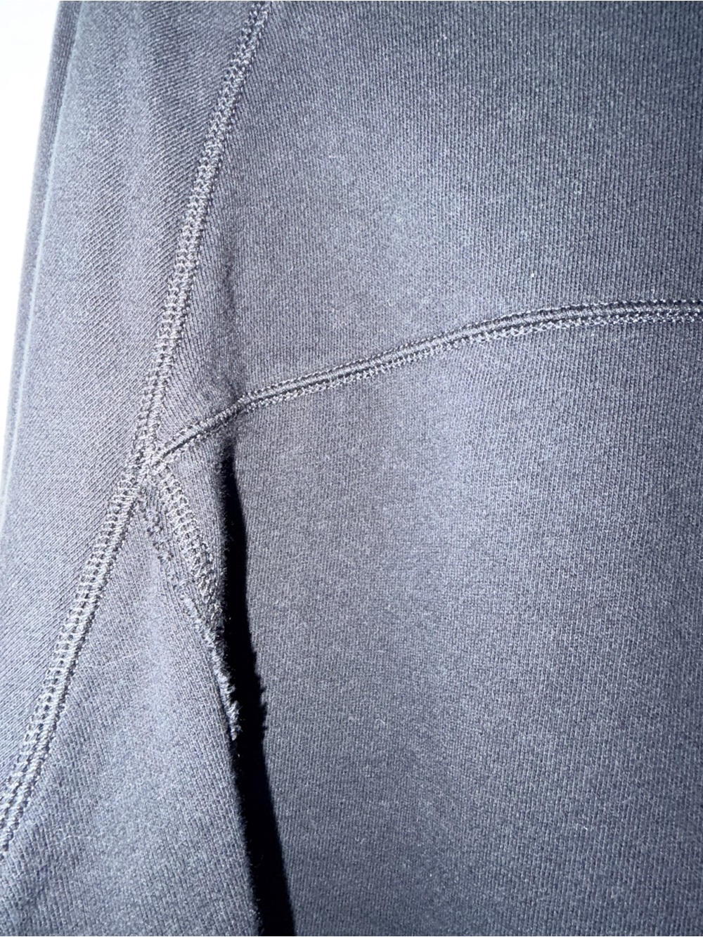 aerie, New Heights Turtleneck Sweatshirt and Fleece Trousers Black, M/L - Picture 4 of 11